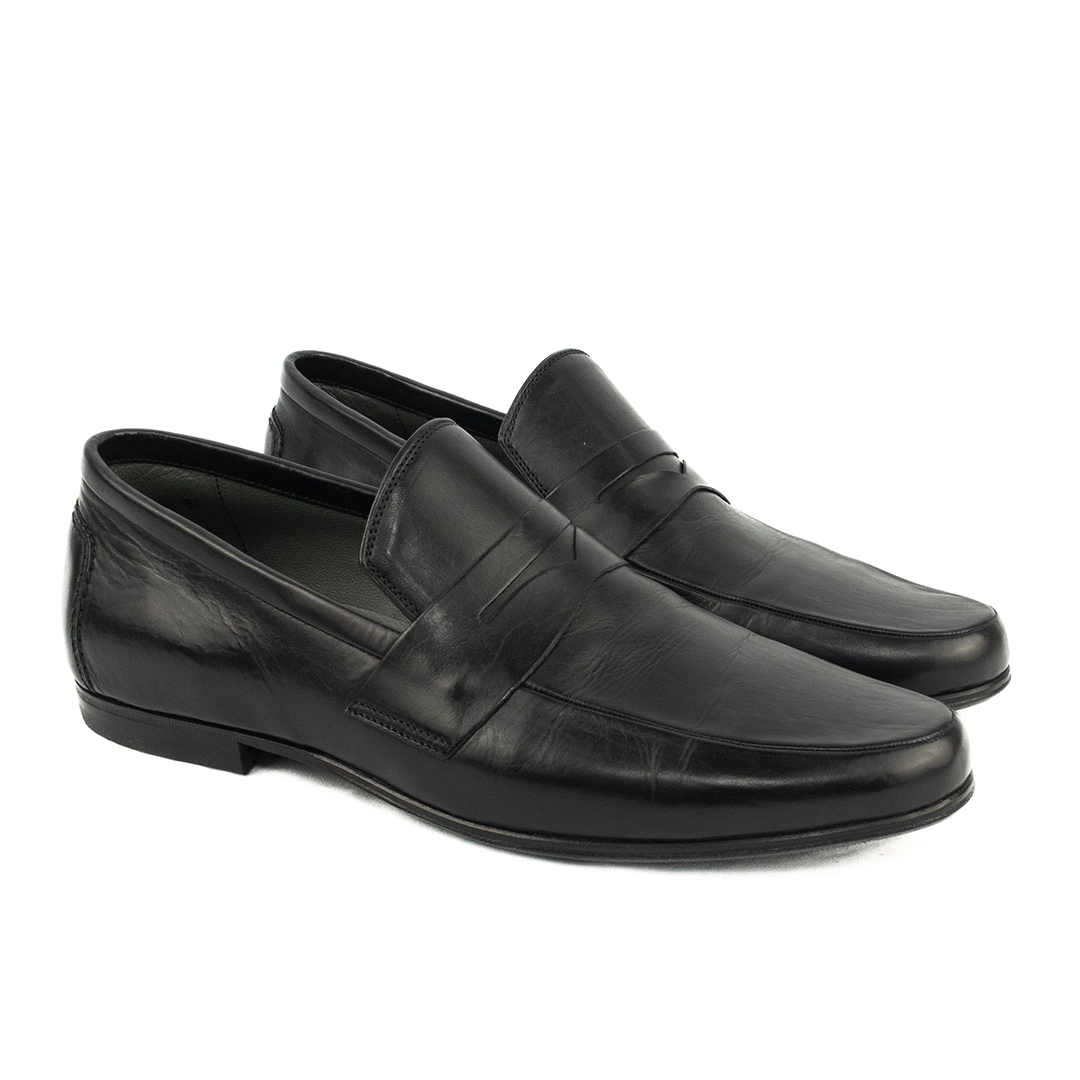 PEQUENO DEFEITO ÚLTIMO PAR TAMANHO 37 Loafer Amancio - cor preto