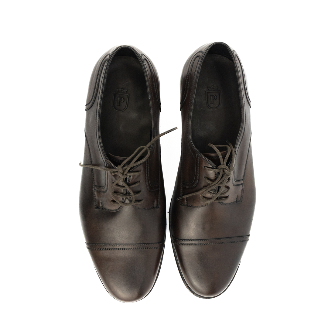 ÚLTIMO PAR TAMANHO 45 Derby Cap Toe - cor marrom café