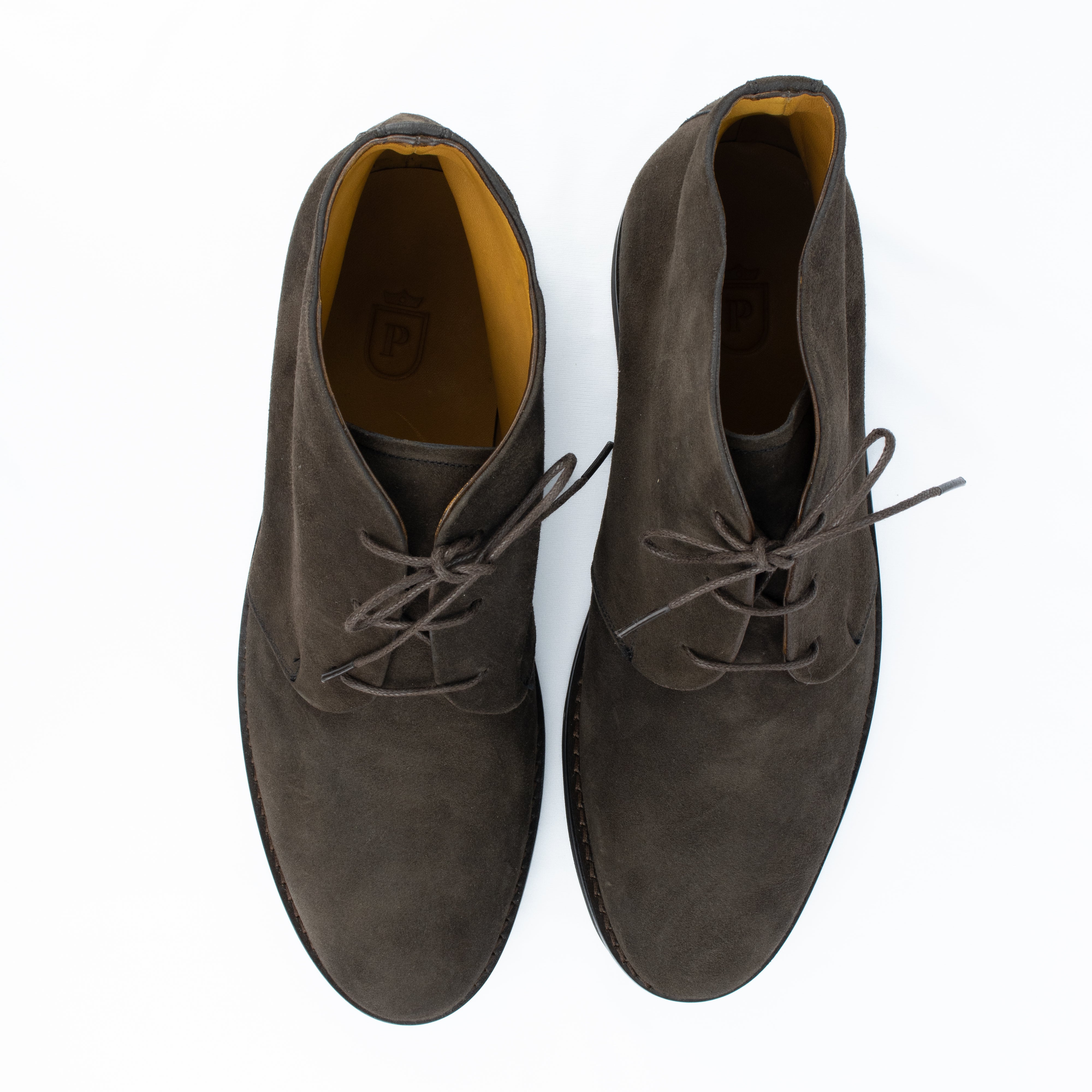 ÚLTIMO PAR TAMANHO 41 - Bota Chukka Liverpool em camurça cor  marrom café