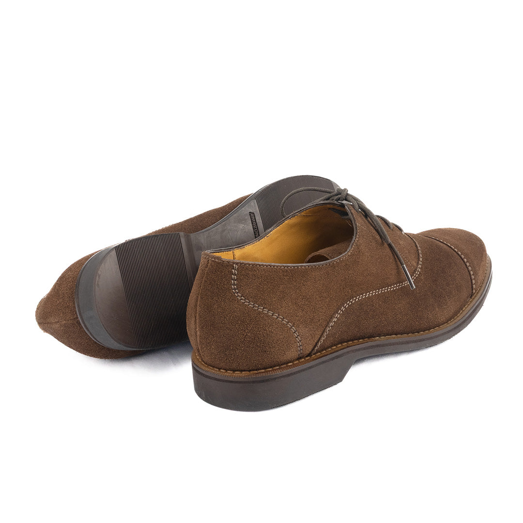 Oxford Cap Toe Ronald em camurça suede cor terracota