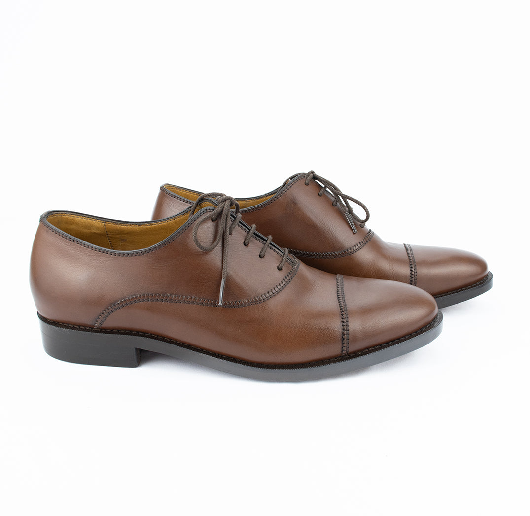 Oxford Cap Toe solado duplo Parker cor mahogany