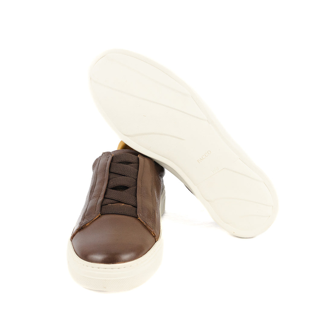 Sapatênis estilo italiano cor pinhão