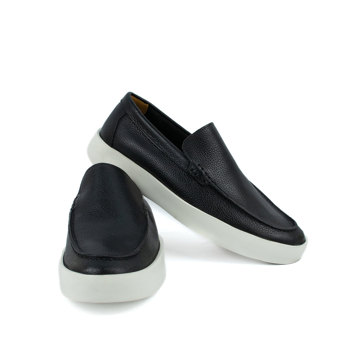 Novo Slip On Float couro Granulado - cor Preto