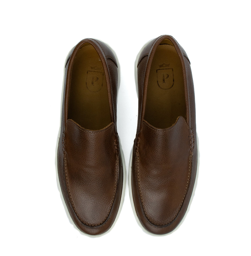 Novo Slip On Float couro Granulado - cor Pinhão