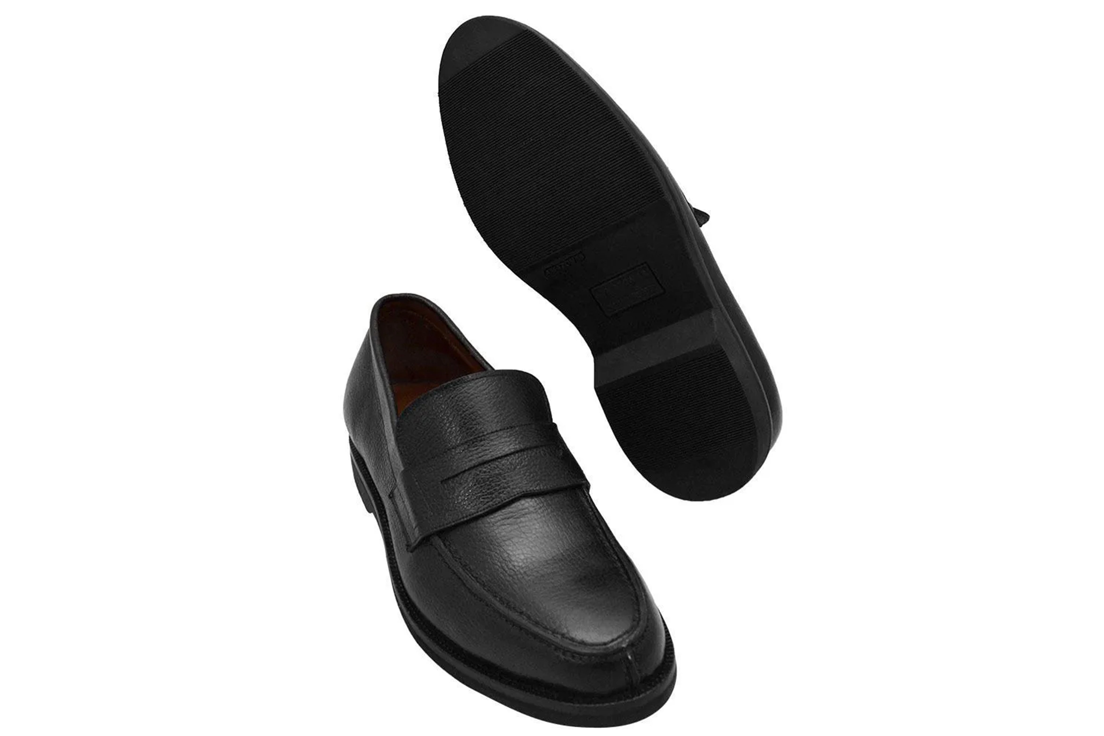 Grained leather loafer - León in Black