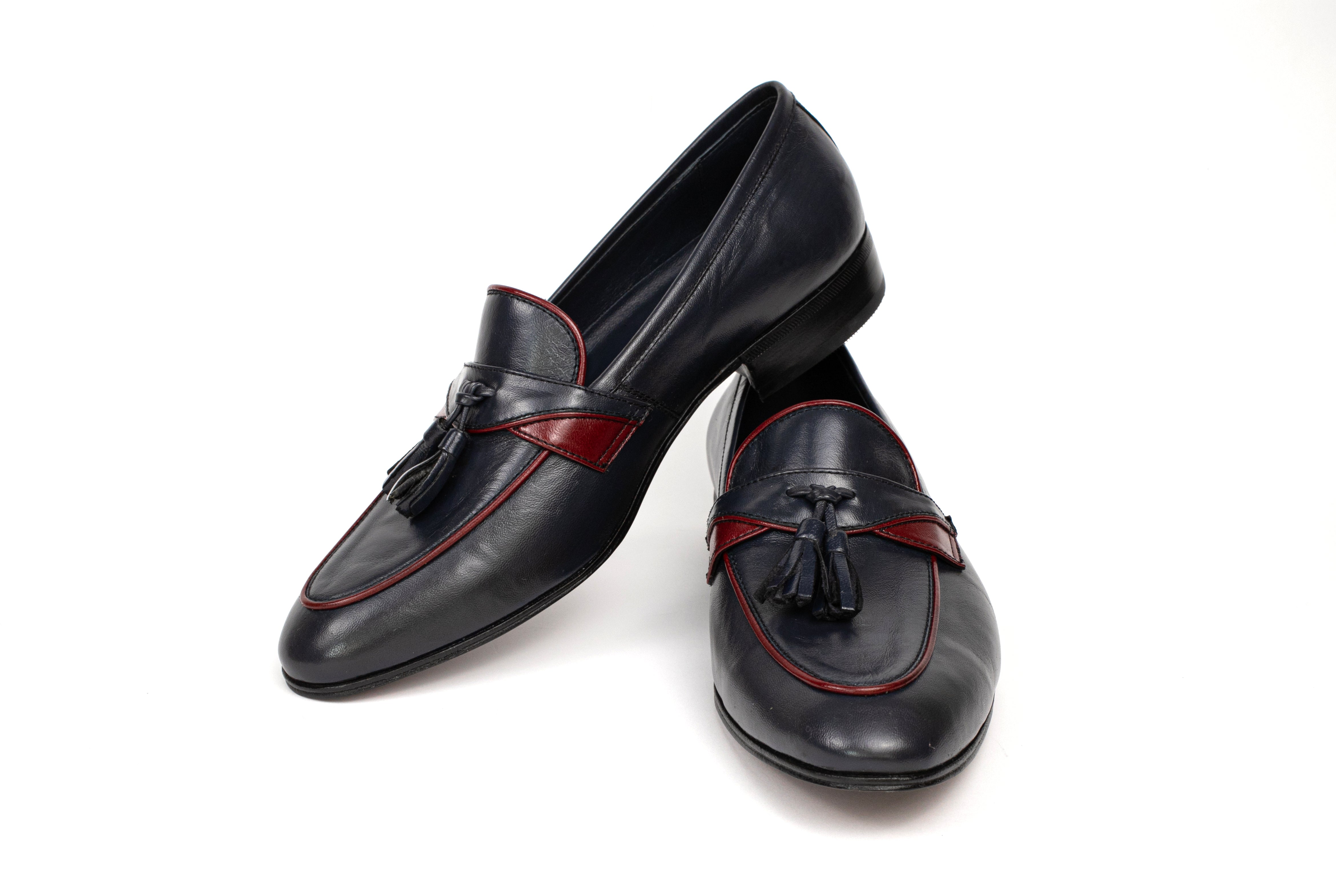Tassel Loafer created by Pacco - Enrico in Navy Blue with Wine