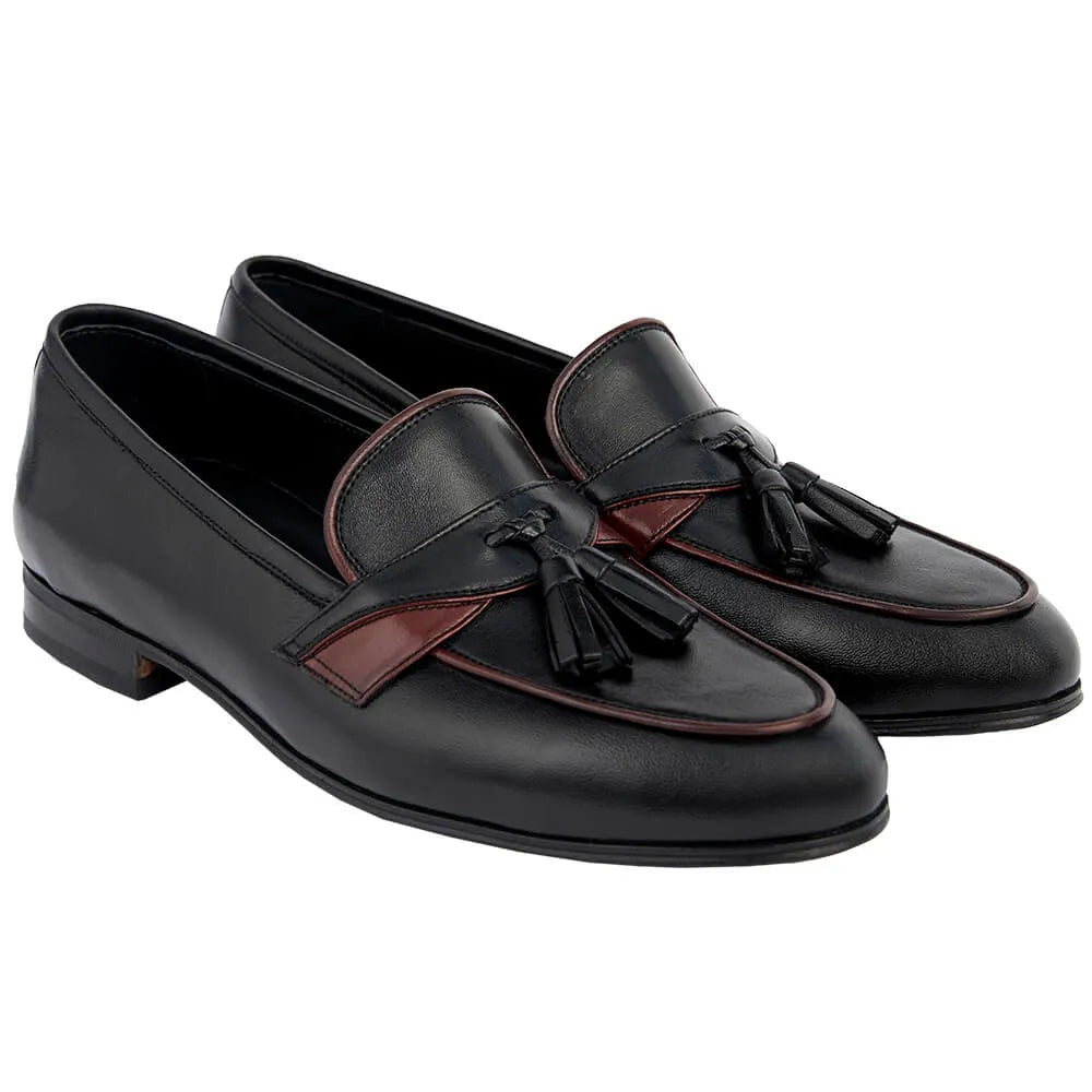 Tassel Loafer created by Pacco - Enrico in Black with Wine